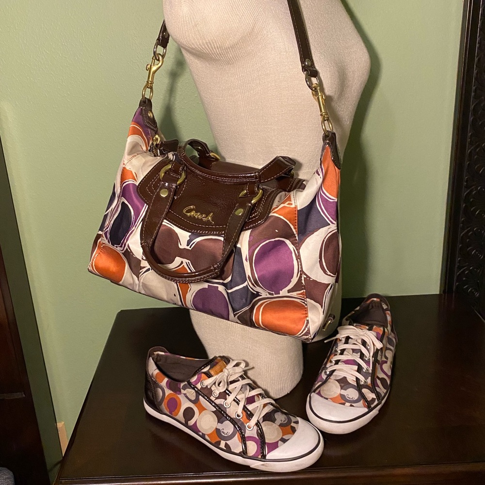 Coach Carryall Bag. Multicolor sateen scarf print.